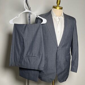 Corbin 2-Piece Suit Mens 40R 34x29 Gray Solid Vintage Wool Blend Two Button